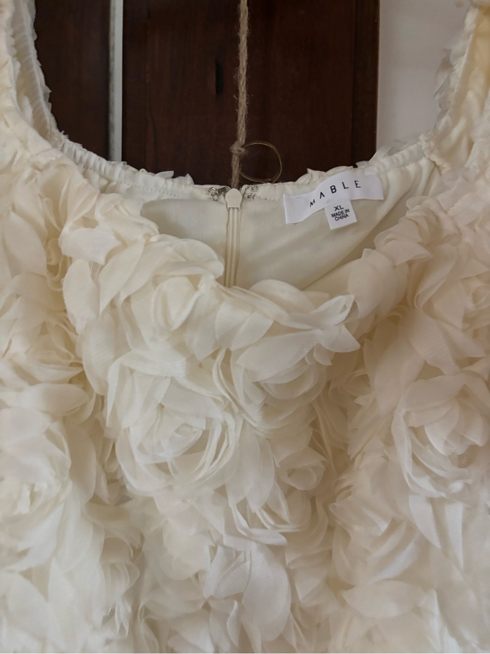 Vici Ivory Rose Appliqué Puff Sleeve Dress - Picture 2 of 6